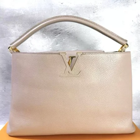 Louis Vuitton Capucines MM Handbag Taurillon Leather LV Beige Authentic